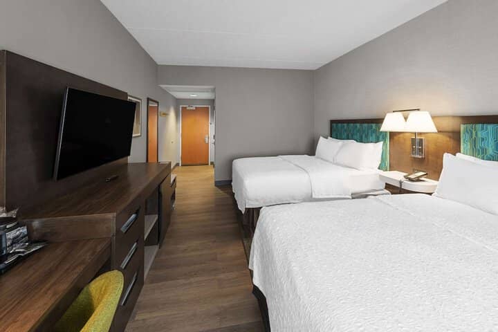 Room 8 of 36
